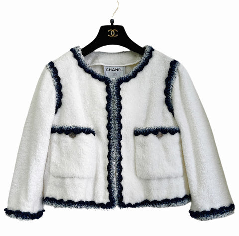 【入荷情報】CHANEL シャネル JACKET ジャケット 38 USED 中古 2012年 CLOTHES 洋服