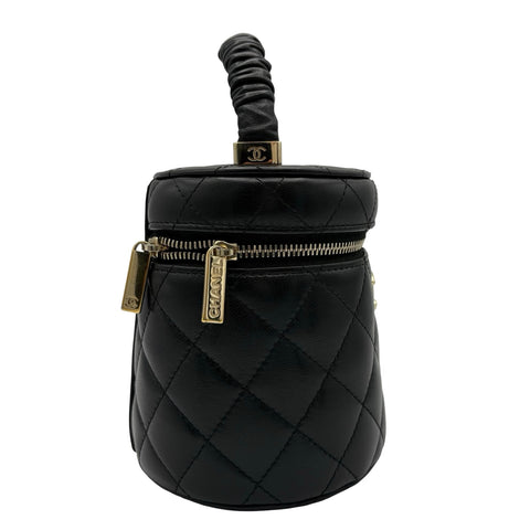【中古】 CHANEL シャネル MINI VANITY TOP HANDLE BAG ミニバニティトップハンドルバッグ ショルダーバッグ 31番台(2022年) BLACK LAMBSKIN 中古 USED バッグ
