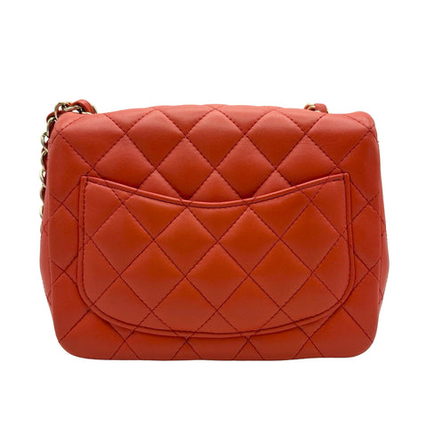 【中古】 CHANEL シャネル MINI MATELASSE FLAP BAG ミニマトラッセ ショルダーバッグ 24番台(2017年) レッド系 ラムスキン 中古 USED SALE