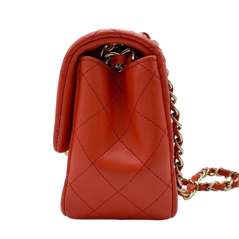 【中古】 CHANEL シャネル MINI MATELASSE FLAP BAG ミニマトラッセ ショルダーバッグ 24番台(2017年) レッド系 ラムスキン 中古 USED SALE