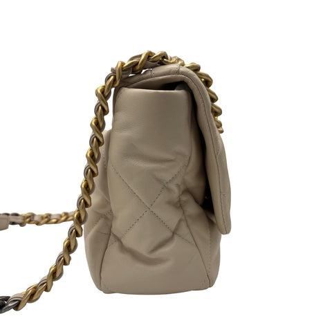 【中古】 CHANEL シャネル CHANEL 19 シャネル19 チェーンショルダー 30番台(2020年) ベージュ ラムスキン 中古 USED バッグ
