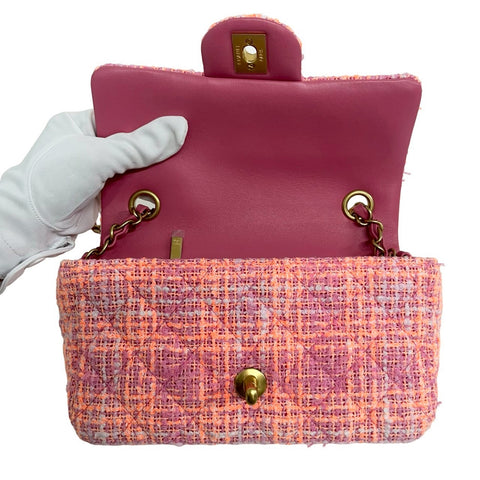 【美品】 CHANEL シャネル MINI MATELASSE ミニマトラッセ ショルダーバッグ ランダム番(2024年) ピンク/オレンジ ツイード 中古 USED バッグ