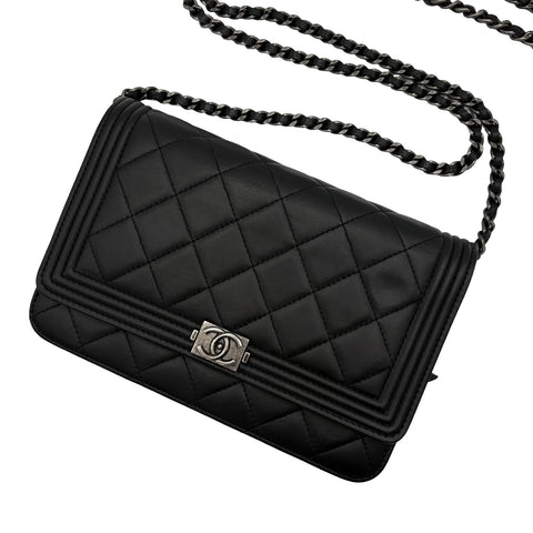 【中古】CHANEL シャネル WALLET ON CHAIN チェーンウォレット  21番台(2016年) ブラック ラムスキン 中古 USED バッグ 財布