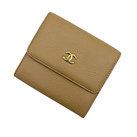 【中古】 CHANEL シャネル TRIFOLD WALLET 3つ折り財布 財布 ベージュ系 レザー 中古 BEIGE LAETHER