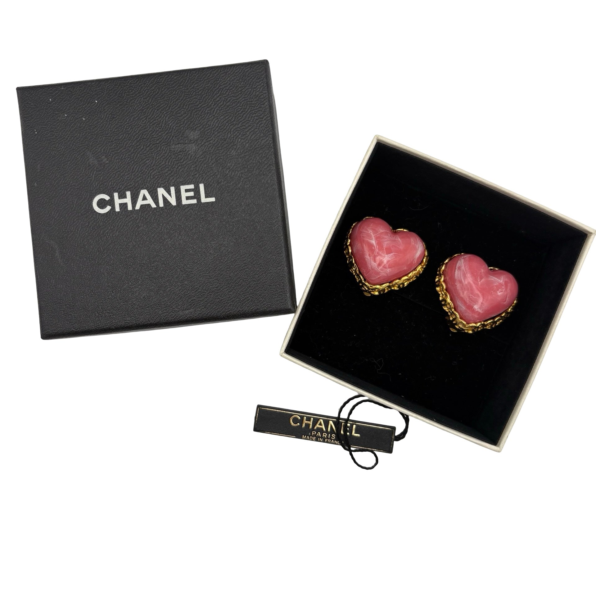 ハートモチーフがフェミニンな♪【CHANEL】25A イヤリング ハート CHANEL(シャネル) イヤリング(レディース) - 海外通販のBUYMA