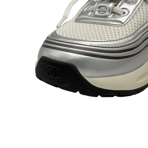 【美品】 CHANEL シャネル SNEAKERS スニーカー 37 USED 中古 現行品 アパレル 靴