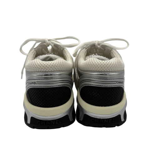 【美品】 CHANEL シャネル SNEAKERS スニーカー 37 USED 中古 現行品 アパレル 靴