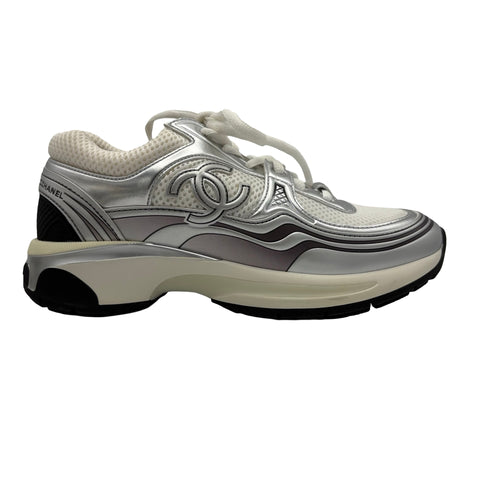 【美品】 CHANEL シャネル SNEAKERS スニーカー 37 USED 中古 現行品 アパレル 靴