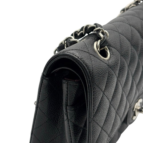 【中古】 CHANEL シャネル MATELASSE 25 BAG マトラッセ 25 ダブルフラップ ショルダーバッグ 26番台(2018年) ブラック キャビアスキン 中古 USED バッグ