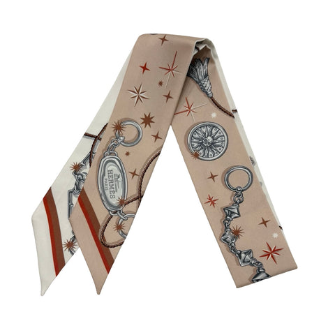 【新品未使用】 Hermes エルメス 《セ・ラ・フェット》 ツイリー ベージュ・ロゼ / キャラメル / 白 シルク100％ 新品未使用