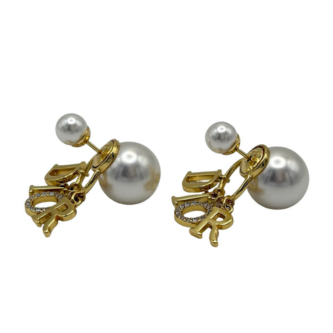 【中古】 Christian Dior クリスチャン ディオール EARRINGS ピアス ピアス メタル/レジンパール 中古