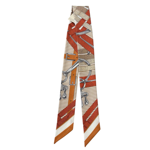 【新品未使用】 Hermes エルメス ツイリー《馬銜・シュミーズ》 TWILLY オランジュ・キュイ / ベージュ / コライユ シルク100% 新品未使用