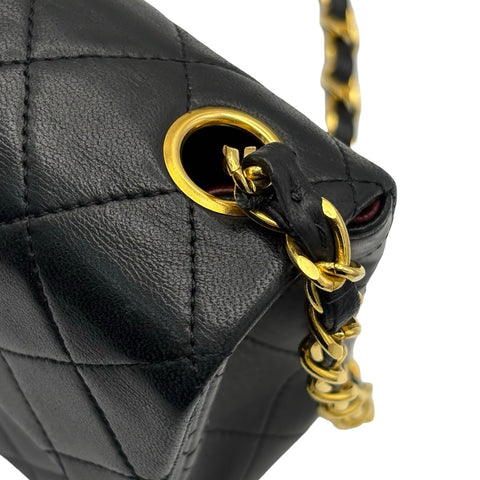 【中古】 CHANEL シャネル MINI MATELASSE ミニマトラッセ ショルダーバッグ 1番台(1990年) ブラック ラムスキン 中古 USED バッグ