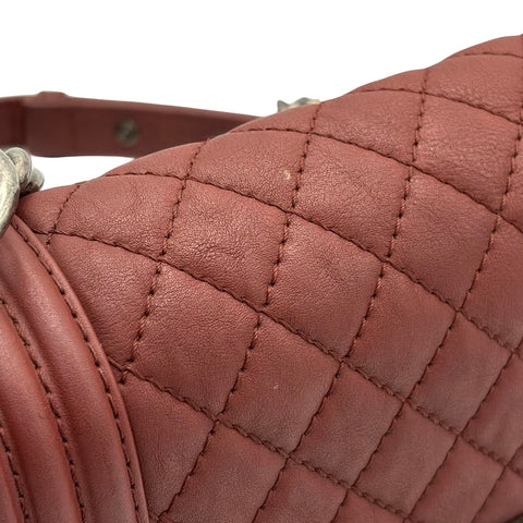 【中古】 CHANEL シャネル BOY CHANEL ボーイシャネル ショルダーバッグ 19番台(2014年) ワイレッド レザー 中古 USED バッグ