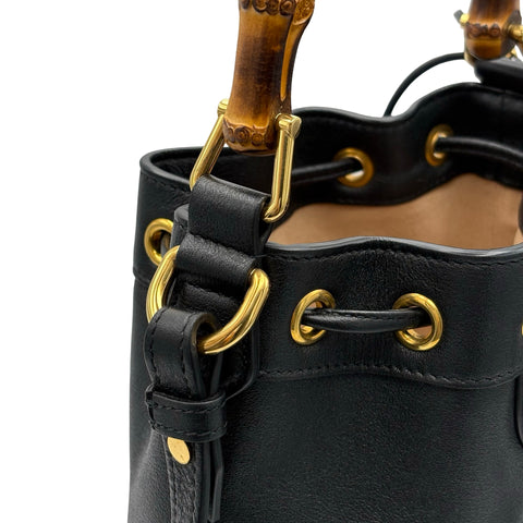 【中古】 GUCCI グッチ BAMBOO DIANA 2WAY DRAWSTRING BAG バンブー ダイアナ 2WAY巾着バッグ ショルダーバッグブラック レザー 中古 USED バッグ