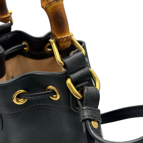 【中古】 GUCCI グッチ BAMBOO DIANA 2WAY DRAWSTRING BAG バンブー ダイアナ 2WAY巾着バッグ ショルダーバッグブラック レザー 中古 USED バッグ