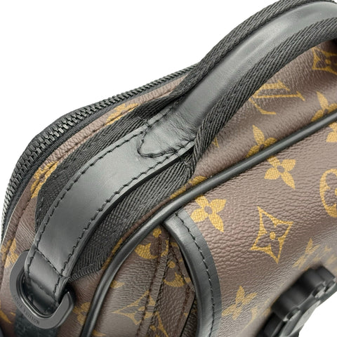 【美品】 LOUIS VUITTON ルイ・ヴィトン QUEST MESSENGER(M46973) クエストメッセンジャー ショルダーバッグ ICチップ(2021年～) モノグラム キャンバス/レザー 中古 USED バッグ