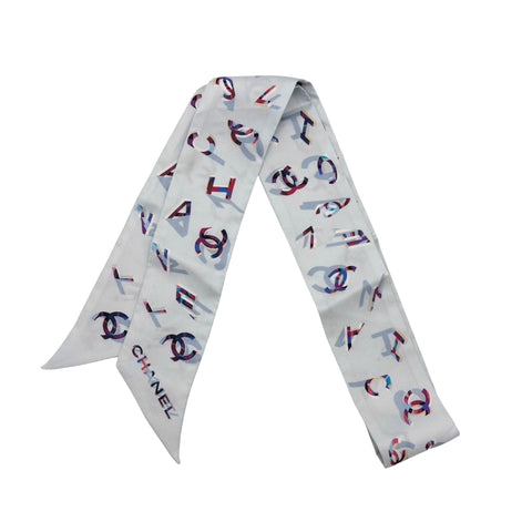 【中古】CHANEL シャネル TWILLY ツイリー スカーフ 水色系 シルク 中古