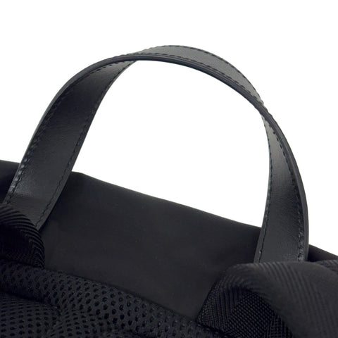 【美品】 PRADA プラダ BACKPACK トライアングルロゴ バックパック ICチップ ブラック ナイロン 美品 中古 USED バッグ