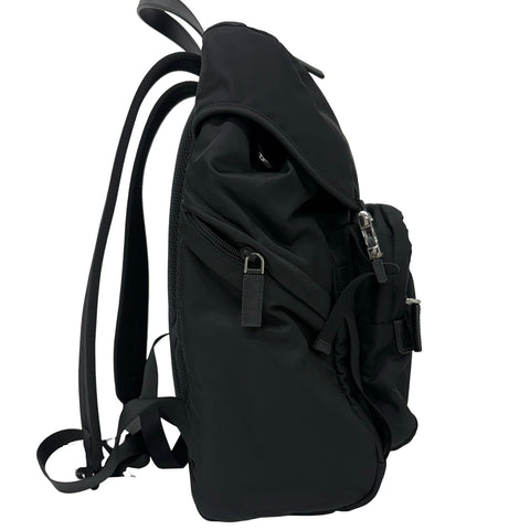 【美品】 PRADA プラダ BACKPACK トライアングルロゴ バックパック ICチップ ブラック ナイロン 美品 中古 USED バッグ