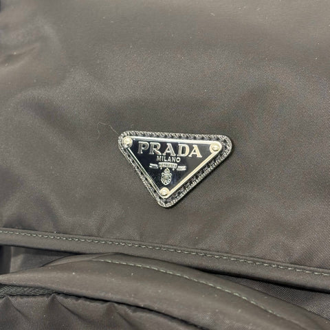 【美品】 PRADA プラダ BACKPACK トライアングルロゴ バックパック ICチップ ブラック ナイロン 美品 中古 USED バッグ