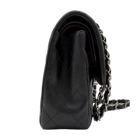 【中古】 CHANEL シャネル DOUBLE FLAP MATELASSE ダブルフラップマトラッセ ショルダーバッグ 31番台(2021年) ブラック ラムスキン 中古 USED バッグ