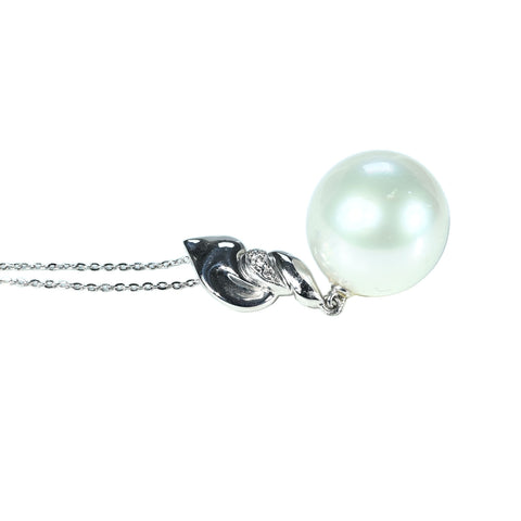 【美品】K18WG SOUTH SEA PEARL NECKLACE 白蝶南洋パールペンダントネックレス P13.8mm D0.03ct 6.3g 42cm