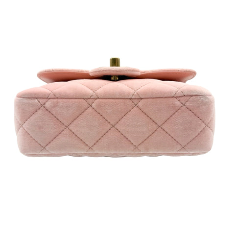 【中古】 CHANEL シャネル MINI MATELASSE ミニマトラッセ チェーンショルダーバッグ ICチップ(2021年~) ピンク ベルベット×レザー 中古 USED バッグ