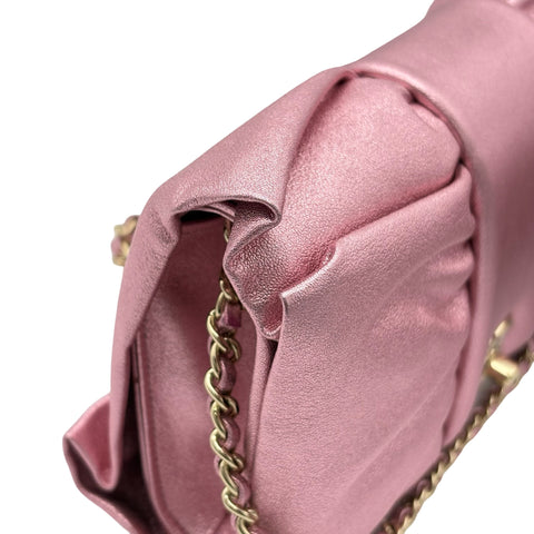 【中古】 CHANEL シャネル RIBBON EVENING BAG リボンイブニングバック ショルダーバッグ ランダム番(2021年～) ピンク ラムスキン 中古 USED バッグ