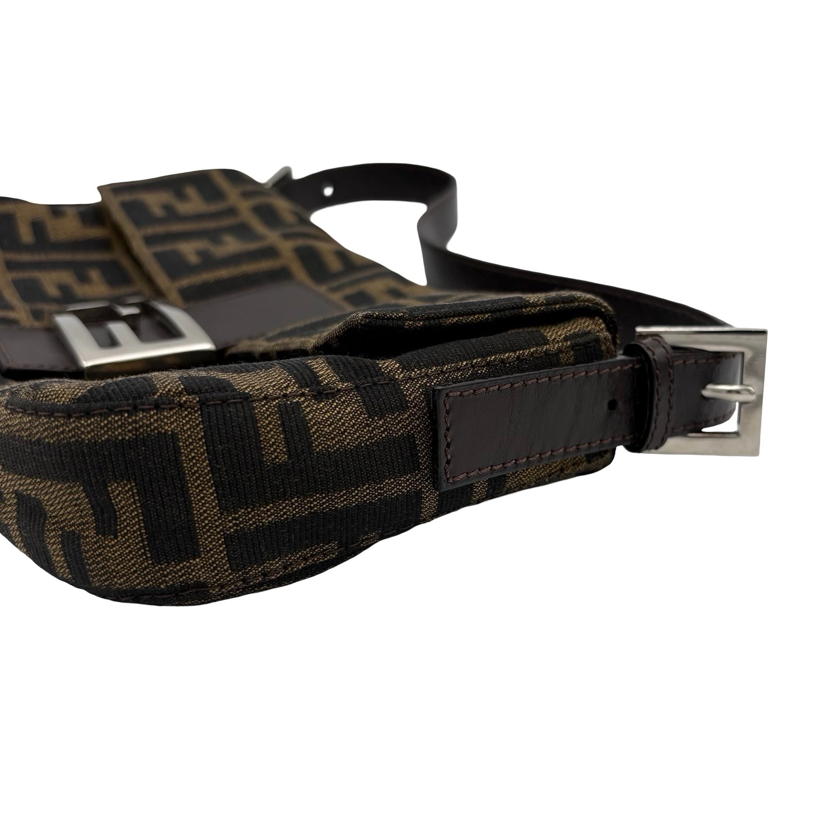 中古】FENDI フェンディ MAMMA BAGUETTE SHOULDER BAG マンマバケット