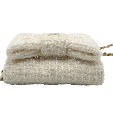 【中古】 CHANEL シャネル MINI CHAIN BAG(VIP X'MAS) ミニチェーンバッグ(VIP X'MAS) チェーンショルダー ランダム番（2023年） ホワイト ツイード 中古 USED バッグ