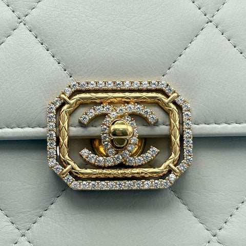 【中古】 CHANEL シャネル MINI MATELASSE FLAP BAG ミニマトラッセ ショルダーバッグ ランダム番(2021年～) グレー(水色系) ラムスキン 中古 USED バッグ