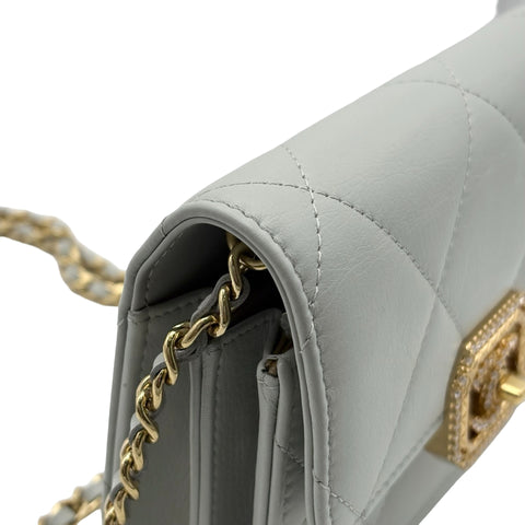 【中古】 CHANEL シャネル MINI MATELASSE FLAP BAG ミニマトラッセ ショルダーバッグ ランダム番(2021年～) グレー(水色系) ラムスキン 中古 USED バッグ