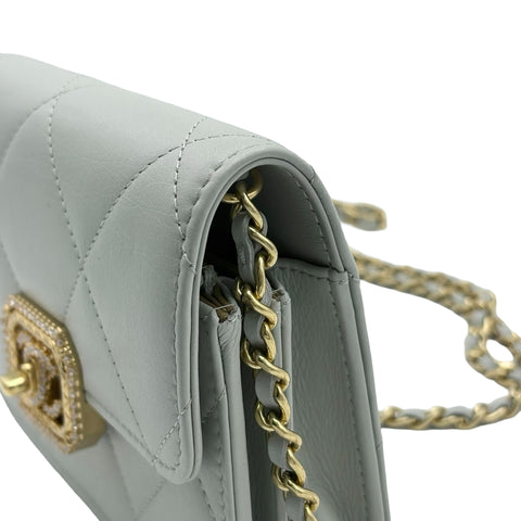 【中古】 CHANEL シャネル MINI MATELASSE FLAP BAG ミニマトラッセ ショルダーバッグ ランダム番(2021年～) グレー(水色系) ラムスキン 中古 USED バッグ