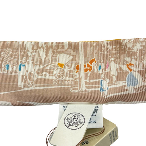 【新品未使用】 Hermes エルメス ツイリー《ブールヴァールの陰から》 TWILLY ブラッシュ / ジョーヌ・ドール / 白 シルク100％ 新品未使用 100%SILK