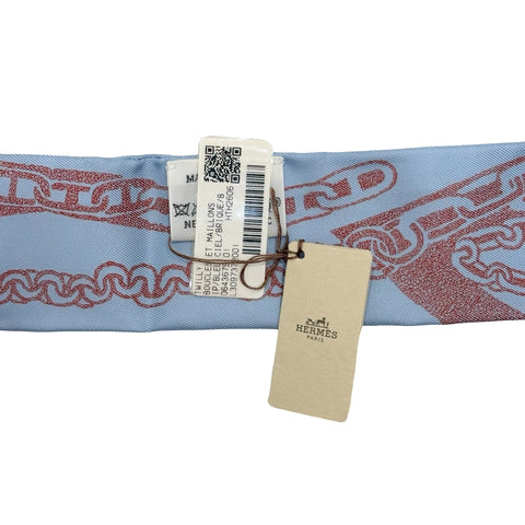 【新品未使用】 Hermes エルメス TWILLY ツイリー 《ブックル・エ・マイヨン》 小物 ブルー・シエル / ブリック / ブルー・ジーン シルク100％ 新品未使用