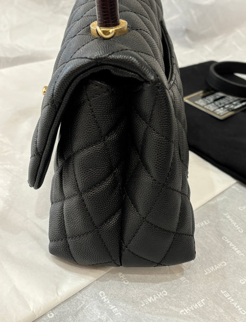 [Used] CHANEL Matelasse Coco Handle 2-way Shoulder Bag Black Caviar Skin Black Gold Hardware 29 Series (2020) Brand Bag Handbag Used (CHANEL, materasse, cocohandle, black, caviaskin, gold, handbag, shourderbag, used)