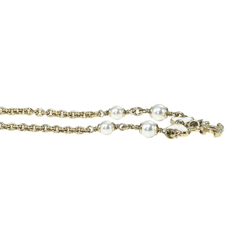 Pre-owned CHANEL COCOMARK RIBON NECKLACE in gold and white with GP and imitation pearls. 