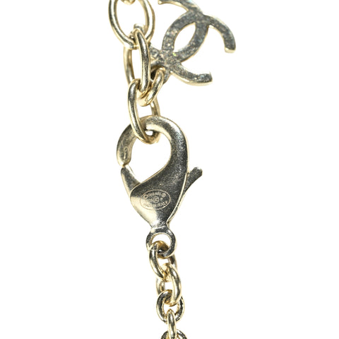 Pre-owned CHANEL COCOMARK RIBON NECKLACE in gold and white with GP and imitation pearls. 