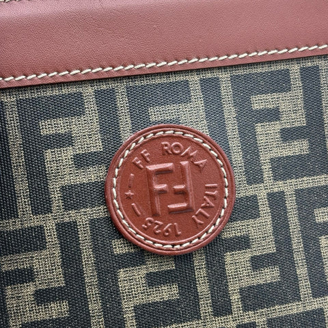 【中古】 FENDI フェンディ ZUCCA SHOULDERBAG ズッカショルダーバッグ ショルダーバッグ ブラウン キャンバス/レザー 中古 USED バッグ