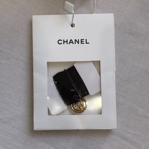 【美品】 CHANEL シャネル SWEATER ココ金ボタン付きニットセーター 40 USED 中古 2020年 CLOTHES 洋服