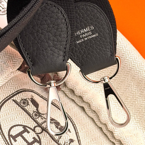 【美品】 Hermes エルメス EVELYNE 29 エブリン 29 ショルダーバッグ K刻(2025年) ブラック トリヨンクレマンス 中古 USED バッグ