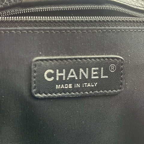【中古】 CHANEL シャネル EXECUTIVE  TOTE エグゼクティブトート トートバッグ 19番台(2013-2015年) ブラック カーフスキン 中古 USED バッグ