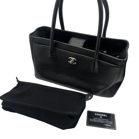【中古】 CHANEL シャネル EXECUTIVE  TOTE エグゼクティブトート トートバッグ 19番台(2013-2015年) ブラック カーフスキン 中古 USED バッグ