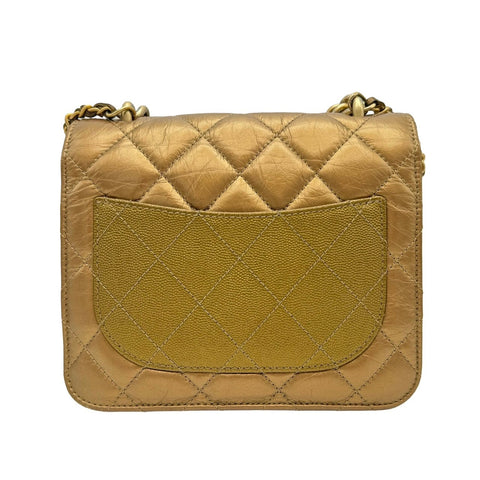 [Used] CHANEL 2-way chain shoulder handbag, gold, calfskin, caviar skin, gold-colored, gold hardware, 28 series (2019-2020), brand bag, used, women's (CHANEL, 2-way, chain, shourderbag, handbag, calfskin, caviaskin, gold, bag, used)