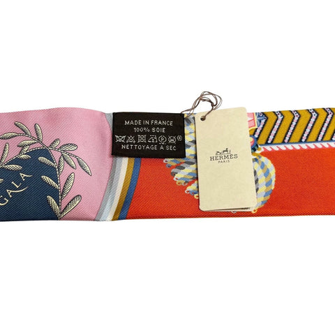 [Brand new, unused] Hermès TWILLY "ceremonial epaulettes" H063983S12 100% silk, women's, present, gift