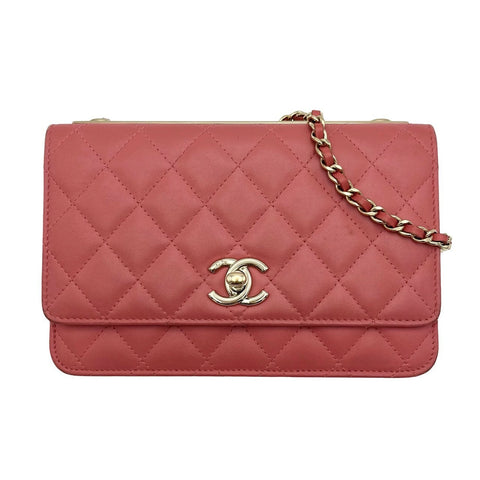 【中古】 CHANEL シャネル マトラッセ チェーンウォレット 長財布 ピンク ラムスキン ピンク系 ゴールド金具 23番台(2016年) ブランド財布 中古品 (CHANEL,MATELASSE,pink,lambskin,gold,chainwallet,used)