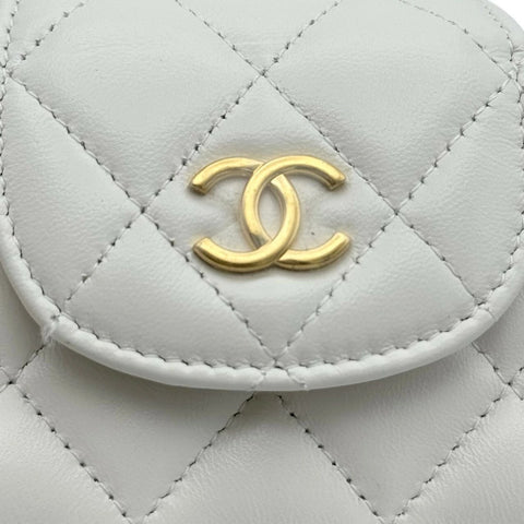 【中古】 CHANEL シャネル ミニフラップ チェーンショルダーバッグ ホワイト ラムスキン ホワイト系 ゴールド金具 ランダム番(2021年～) 中古品 (CHANEL,white,miniflap,chain,shourderbag,rambskin,gold,used)