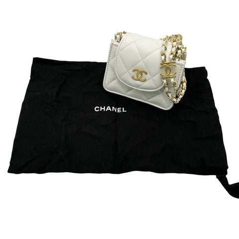 【中古】 CHANEL シャネル ミニフラップ チェーンショルダーバッグ ホワイト ラムスキン ホワイト系 ゴールド金具 ランダム番(2021年～) 中古品 (CHANEL,white,miniflap,chain,shourderbag,rambskin,gold,used)