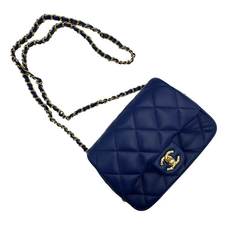 【中古】 CHANEL シャネル マトラッセ ショルダーバッグ ブルー ラムスキン ブルー系 ゴールド金具 ランダム番(2021年～) ブランドバッグ ショルダーバッグ 中古品 (CHANEL,matelasse,shourderbag,blue,lambskin,gold,used)